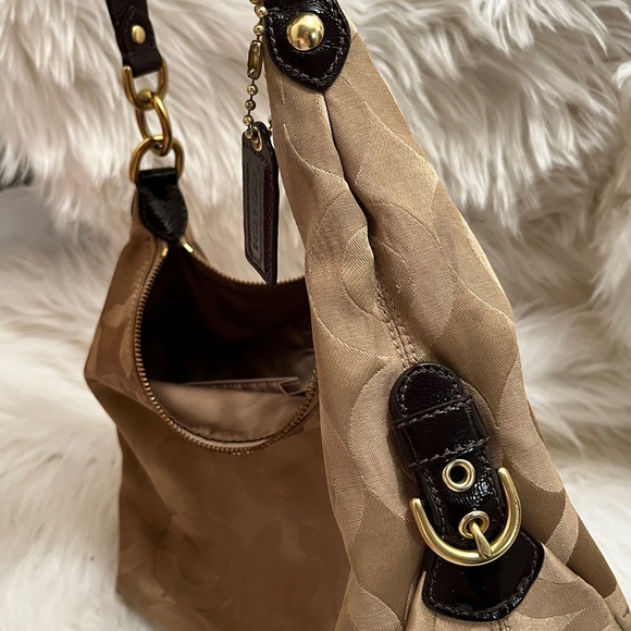 Tan/Brown Vintage Coach Purse - Picture 4 of 13